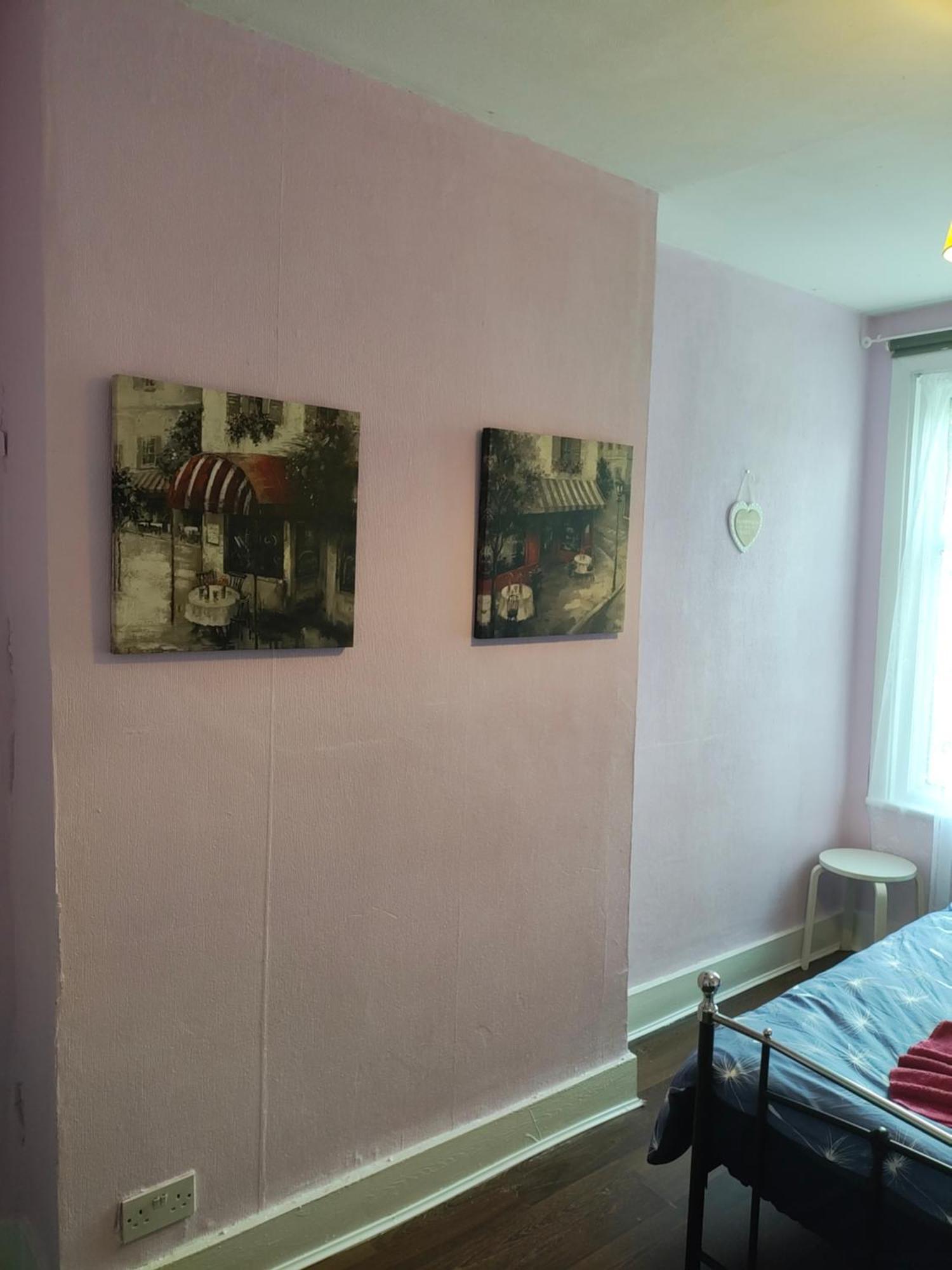 Charming Double Bed Retreat Hotel ลอนดอน ภายนอก รูปภาพ